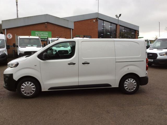 2021 Peugeot Expert 1000 1.5 Bluehdi 100 Professional Van (NV71FLR) Image 6