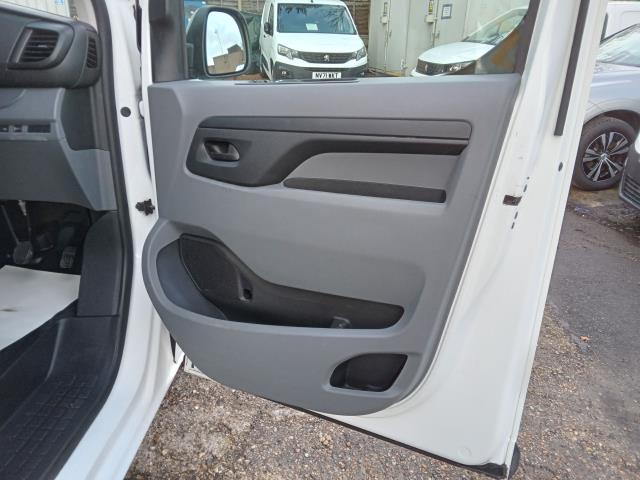 2021 Peugeot Expert 1000 1.5 Bluehdi 100 Professional Van (NV71FSL) Image 25