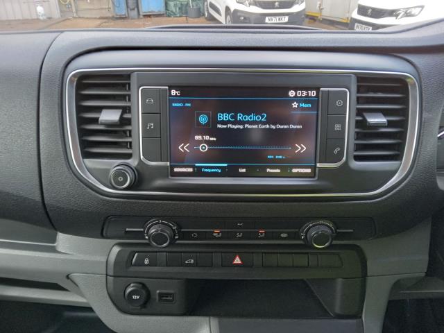 2021 Peugeot Expert 1000 1.5 Bluehdi 100 Professional Van (NV71FSL) Image 28