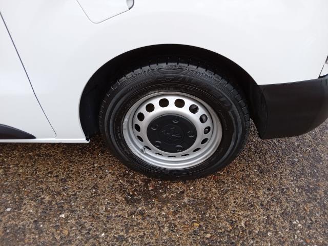 2021 Peugeot Expert 1000 1.5 Bluehdi 100 Professional Van (NV71FSL) Image 31