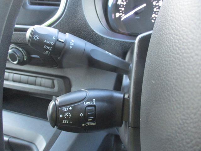 2021 Peugeot Expert 1400 2.0 Bluehdi 145 Professional Premium Van (NV71FSU) Image 21