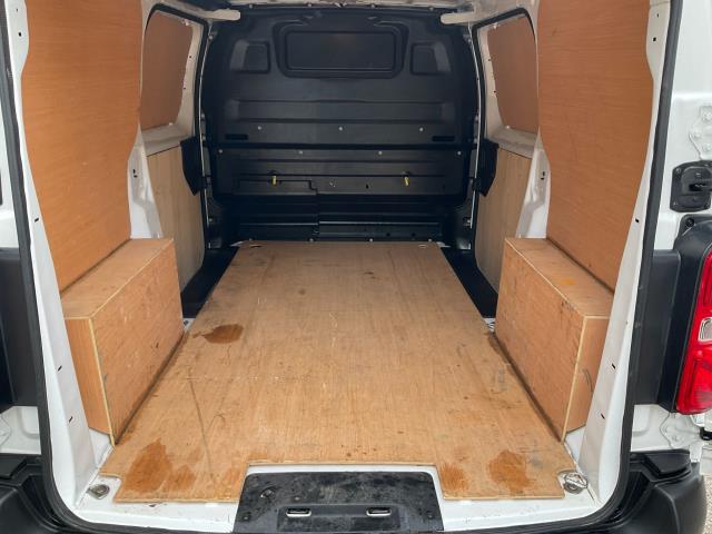 2021 Peugeot Expert 1400 2.0 Bluehdi 145 Professional Premium Van (NV71HCJ) Image 13