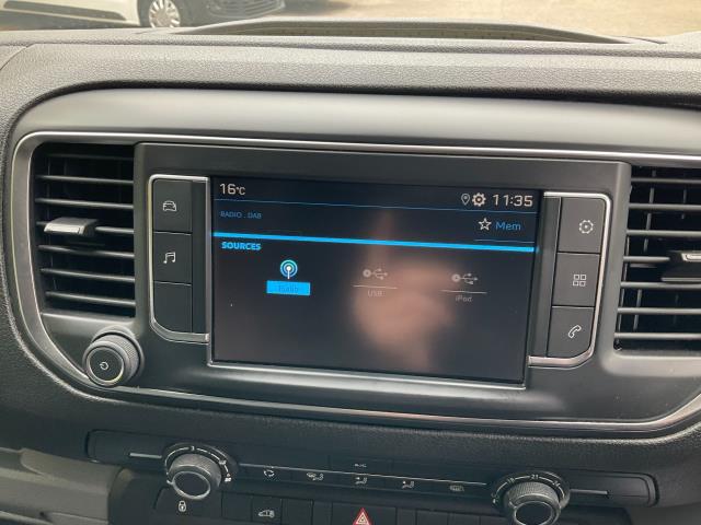 2021 Peugeot Expert 1400 2.0 Bluehdi 145 Professional Premium Van (NV71HCJ) Image 23