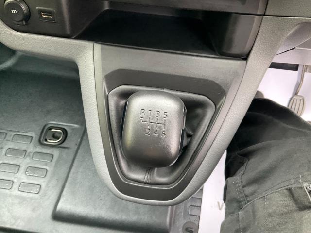 2021 Peugeot Expert 1400 2.0 Bluehdi 145 Professional Premium Van (NV71HCJ) Image 30