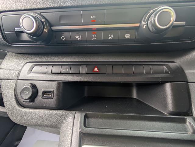 2021 Peugeot e-Expert 1000 100Kw 75Kwh Professional Van Auto (NV71HCL) Image 23