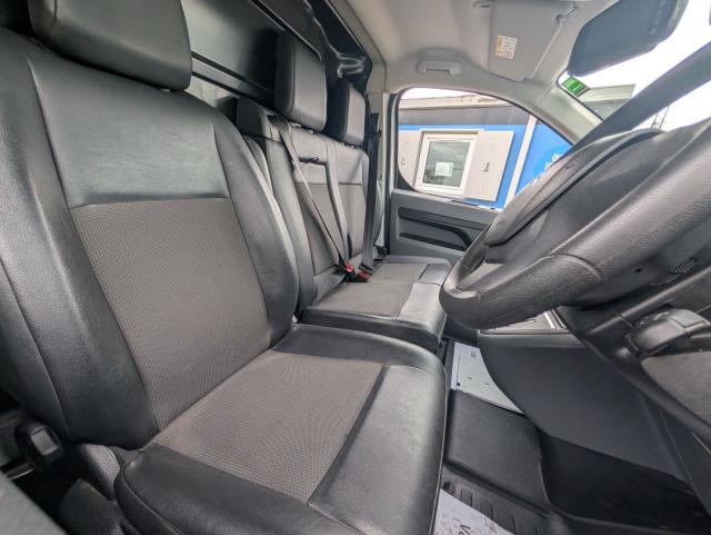 2021 Peugeot e-Expert 1000 100Kw 75Kwh Professional Van Auto (NV71HCL) Image 15