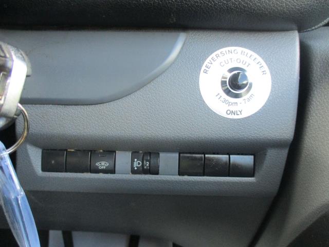 2021 Peugeot e-Expert 1000 100Kw 75Kwh Professional Van Auto (NV71HCX) Image 18