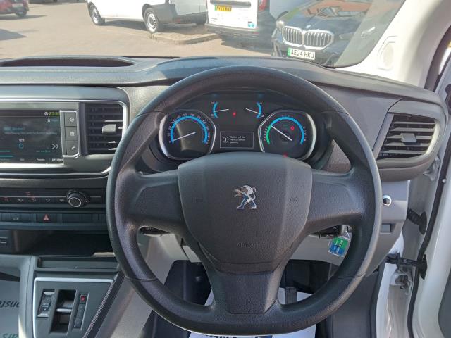 2021 Peugeot e-Expert 1000 100Kw 75Kwh Professional Van Auto (NV71HPN) Image 25