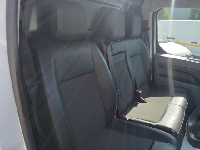 2021 Peugeot e-Expert 1000 100Kw 75Kwh Professional Van Auto (NV71HPN) Image 31