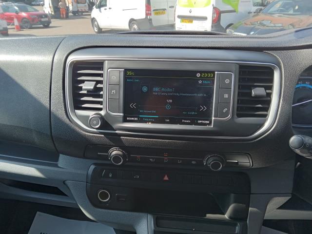 2021 Peugeot e-Expert 1000 100Kw 75Kwh Professional Van Auto (NV71HPN) Image 27