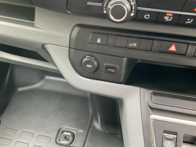 2022 Peugeot Expert 1000 100Kw 75Kwh Professional Van Auto (NV71HPP) Image 27