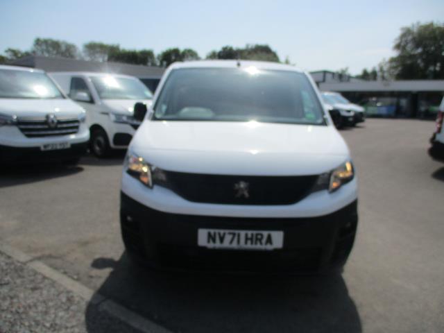2021 Peugeot Partner 950 1.5 Bluehdi 100 Professional Premium Van (NV71HRA) Image 11