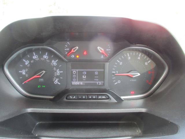 2021 Peugeot Partner 950 1.5 Bluehdi 100 Professional Premium Van (NV71HRA) Image 13