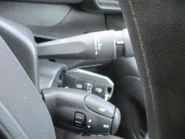 2021 Peugeot Partner 950 1.5 Bluehdi 100 Professional Premium Van (NV71HRA) Image 17