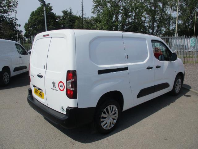 2021 Peugeot Partner 950 1.5 Bluehdi 100 Professional Premium Van (NV71HRA) Image 4