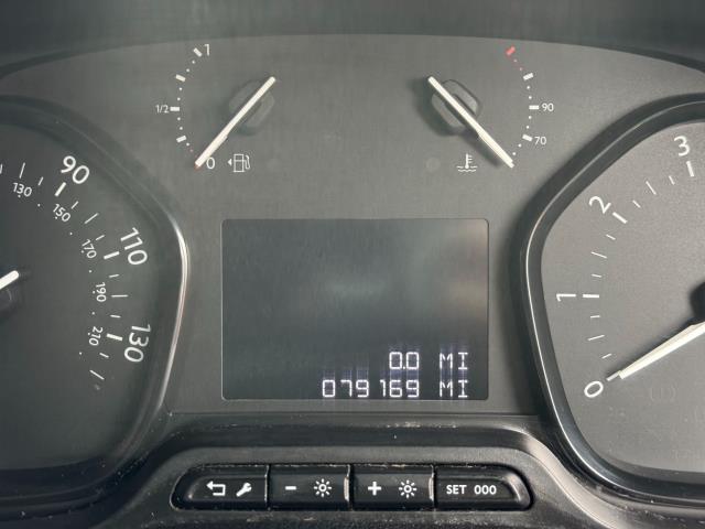 2021 Peugeot Expert 1400 L2 2.0 Bluehdi 145 Professional Premium Van (NV71HRC) Image 11