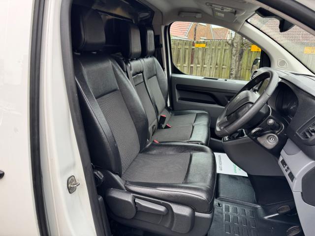 2021 Peugeot Expert 1400 L2 2.0 Bluehdi 145 Professional Premium Van (NV71HRC) Image 16