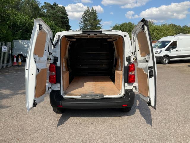 2021 Peugeot Expert 1400 2.0 Bluehdi 145 Professional Premium Van (NV71HVU) Image 12