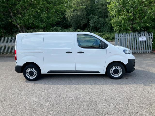 2021 Peugeot Expert 1400 2.0 Bluehdi 145 Professional Premium Van (NV71HVU) Image 15