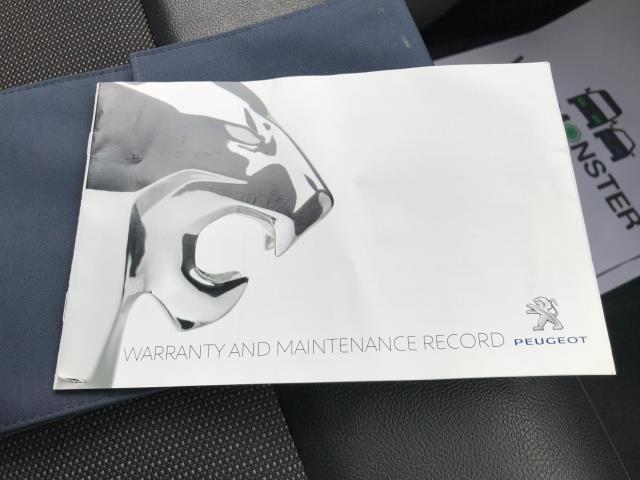 2021 Peugeot Expert 1400 2.0BLUE HDI 145PS PROFESSIONAL PREMIUM EURO 6 (NV71HWL) Image 30