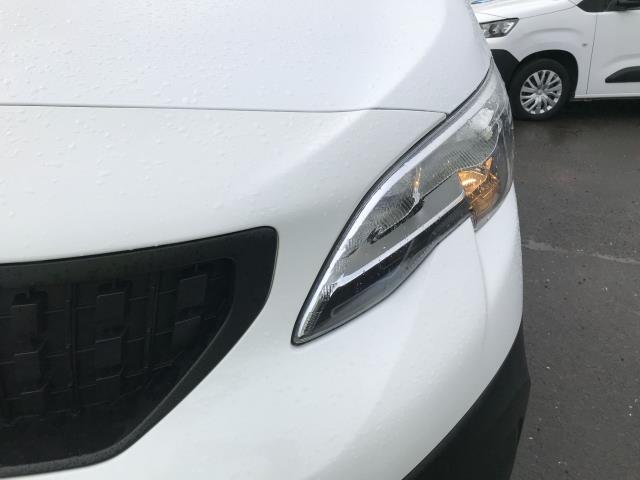 2021 Peugeot Expert 1400 2.0BLUE HDI 145PS PROFESSIONAL PREMIUM EURO 6 (NV71HWL) Image 42