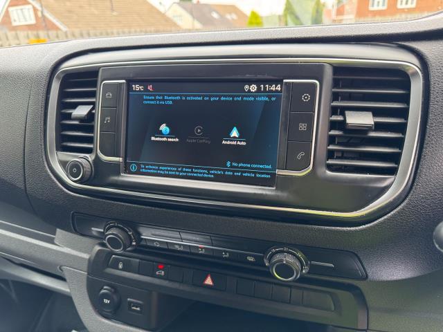 2021 Peugeot Expert 1200 1.5 Bluehdi 100 Professional Van Euro 6 (NV71HYG) Image 26