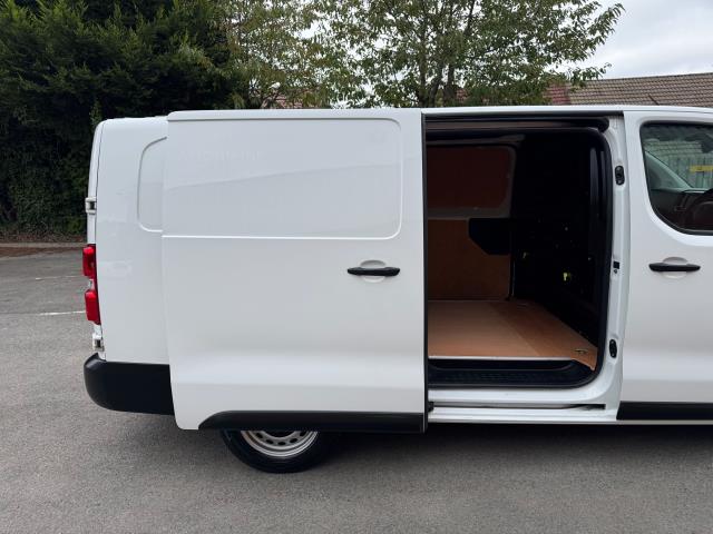 2021 Peugeot Expert 1200 1.5 Bluehdi 100 Professional Van Euro 6 (NV71HYG) Image 46