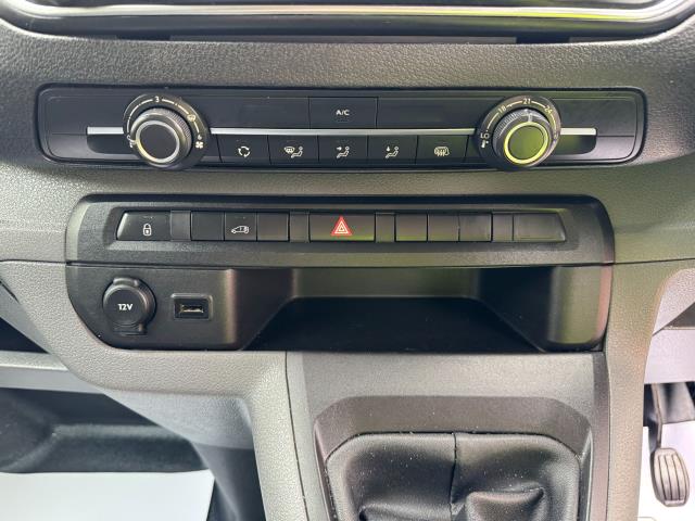 2021 Peugeot Expert 1200 1.5 Bluehdi 100 Professional Van Euro 6 (NV71HYG) Image 27