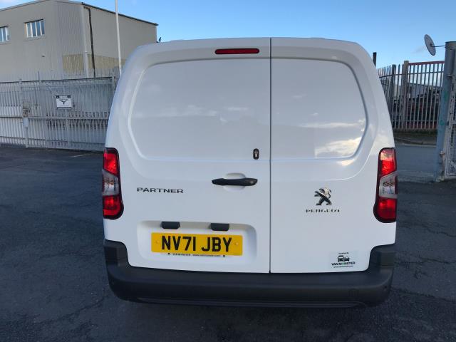 2022 Peugeot Partner L2 950 1.5BLUE HDI 100PS PROFESSIONAL PREMIUM EURO 6 (NV71JBY) Image 25