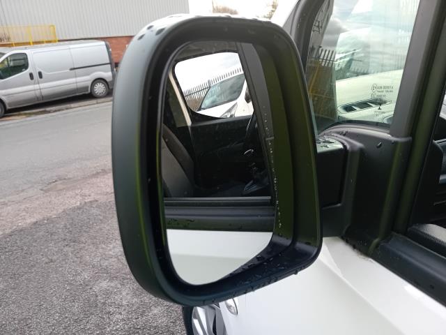 2022 Peugeot Partner L2 950 1.5BLUE HDI 100PS PROFESSIONAL PREMIUM EURO 6 (NV71KNG) Image 38