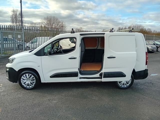 2022 Peugeot Partner L2 950 1.5BLUE HDI 100PS PROFESSIONAL PREMIUM EURO 6 (NV71KNG) Image 10
