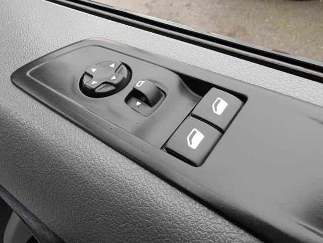 2021 Peugeot Expert 1400 2.0 Bluehdi 145 Professional Premium Van (NV71LDY) Image 21