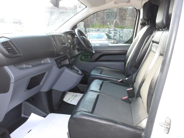 2022 Peugeot Expert 1000 100Kw 75Kwh Professional Van Auto (NV71LDZ) Image 20