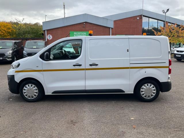 2021 Peugeot Expert 1000 1.5 Bluehdi 100 Professional Van (NV71LNC) Image 6