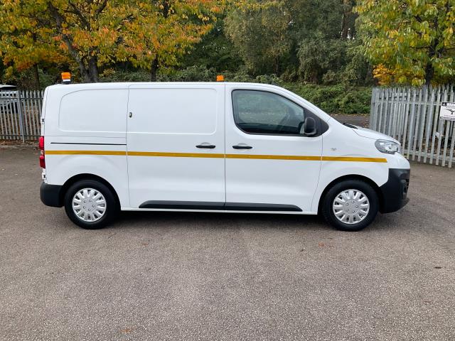 2021 Peugeot Expert 1000 1.5 Bluehdi 100 Professional Van (NV71LNC) Image 15