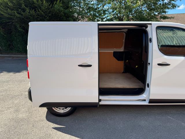 2021 Peugeot Expert L1 1000 1.5 Bluehdi 100 Professional Van (NV71LNF) Image 47