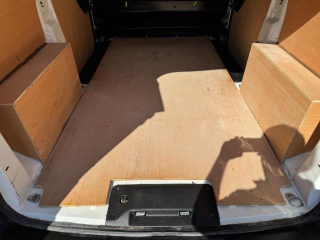 2021 Peugeot Expert L1 1000 1.5 Bluehdi 100 Professional Van (NV71LNF) Image 54