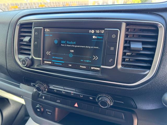 2021 Peugeot Expert L1 1000 1.5 Bluehdi 100 Professional Van (NV71LNF) Image 26