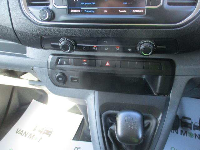 2021 Peugeot Expert 1000 1.5 Bluehdi 100 Professional Van (NV71LNZ) Image 24