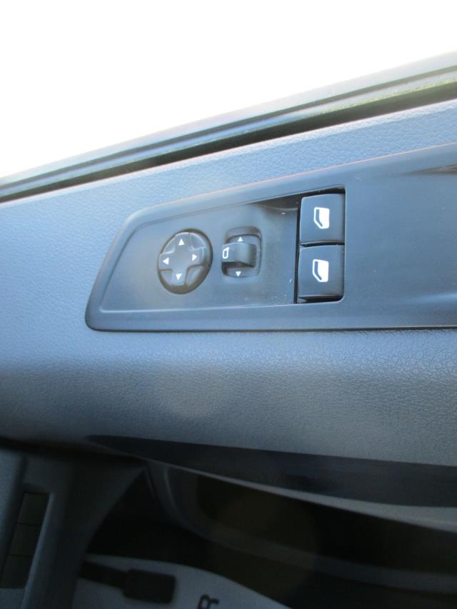 2021 Peugeot Expert 1000 1.5 Bluehdi 100 Professional Van (NV71LNZ) Image 17