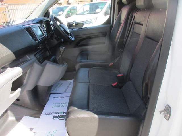 2021 Peugeot Expert 1000 1.5 Bluehdi 100 Professional Van (NV71LNZ) Image 27