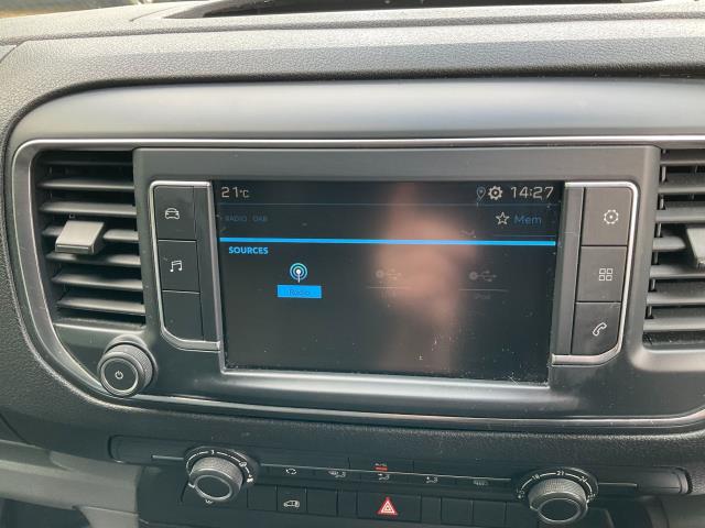 2021 Peugeot Expert 1000 1.5 Bluehdi 100 Professional Van (NV71OKF) Image 21