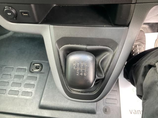 2021 Peugeot Expert 1000 1.5 Bluehdi 100 Professional Van (NV71OKF) Image 27
