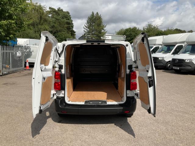 2021 Peugeot Expert 1000 1.5 Bluehdi 100 Professional Van (NV71OKF) Image 12