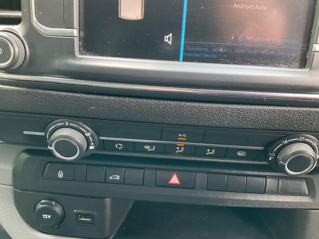 2021 Peugeot Expert 1000 1.5 Bluehdi 100 Professional Van (NV71OKF) Image 25