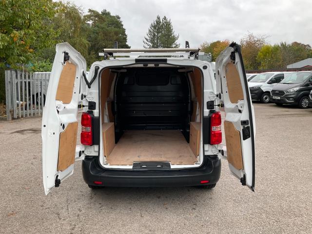 2021 Peugeot Expert 1000 1.5 Bluehdi 100 Professional Van (NV71OME) Image 12