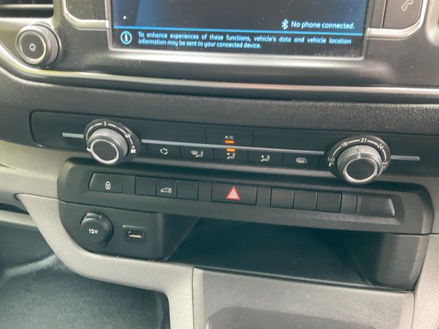 2021 Peugeot Expert 1000 1.5 Bluehdi 100 Professional Van (NV71OME) Image 25