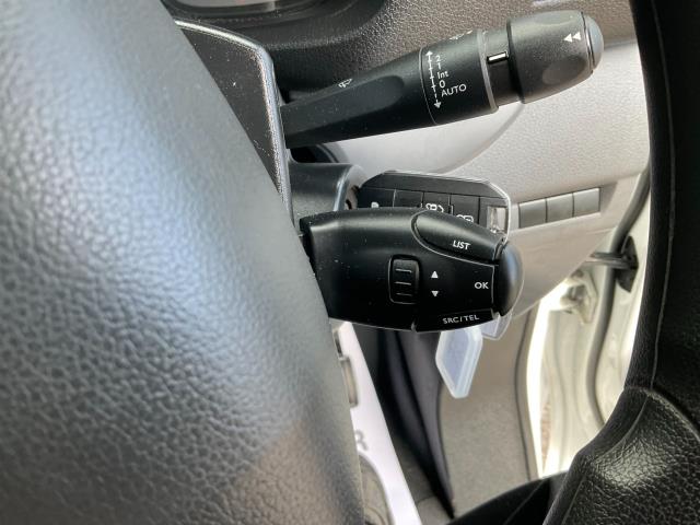 2021 Peugeot Expert 1000 1.5 Bluehdi 100 Professional Van (NV71OMW) Image 31