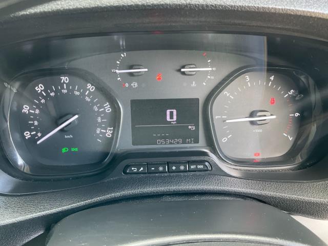 2021 Peugeot Expert 1000 1.5 Bluehdi 100 Professional Van (NV71OMW) Image 21