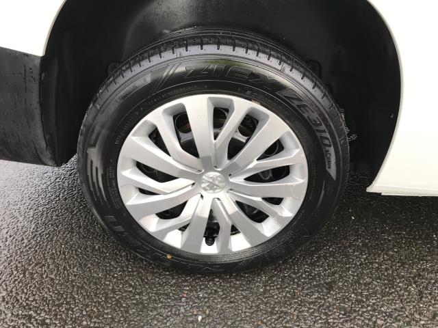 2022 Peugeot Partner L2 950 1.5BLUE HDI 100PS PROFESSIONAL PREMIUM EURO 6 (NV71PGK) Image 18